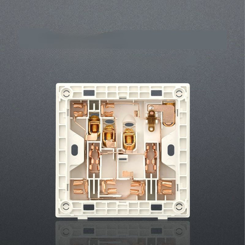 White universal 8 pin socket,  - Kitchen Appliances Uk reseña y precio
